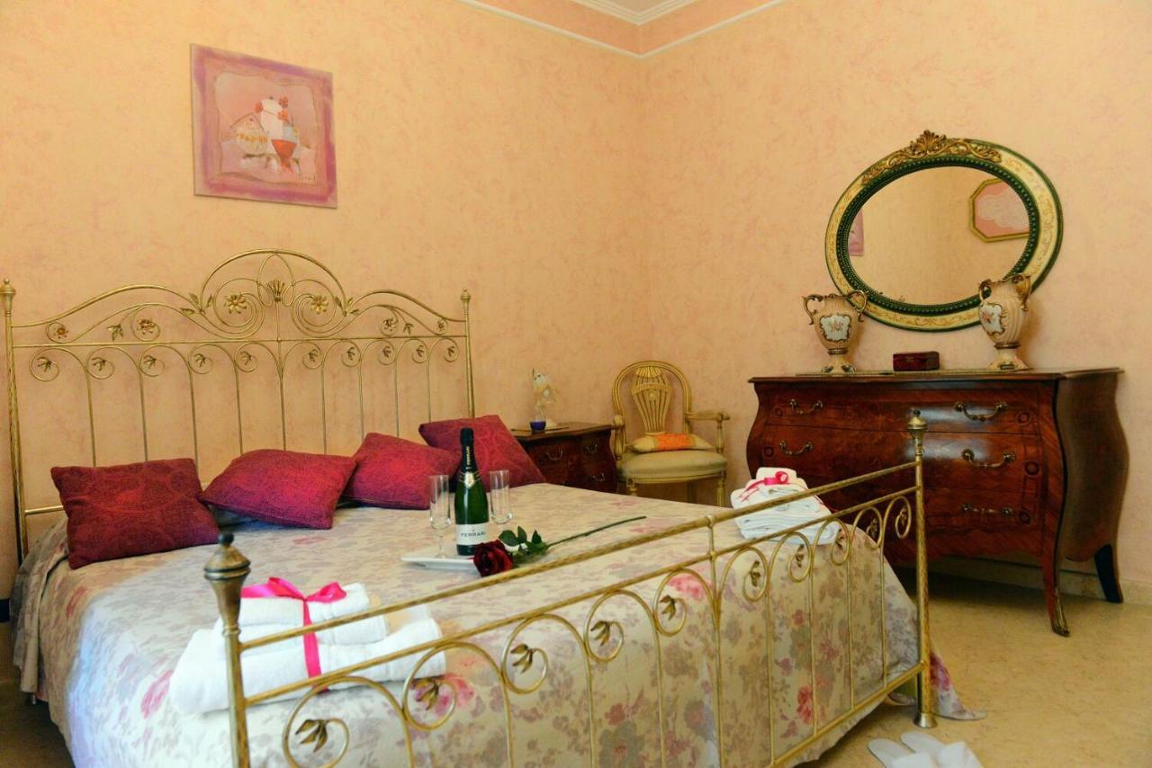 Profumo Di Mare B&B Gallipoli Bagian luar foto